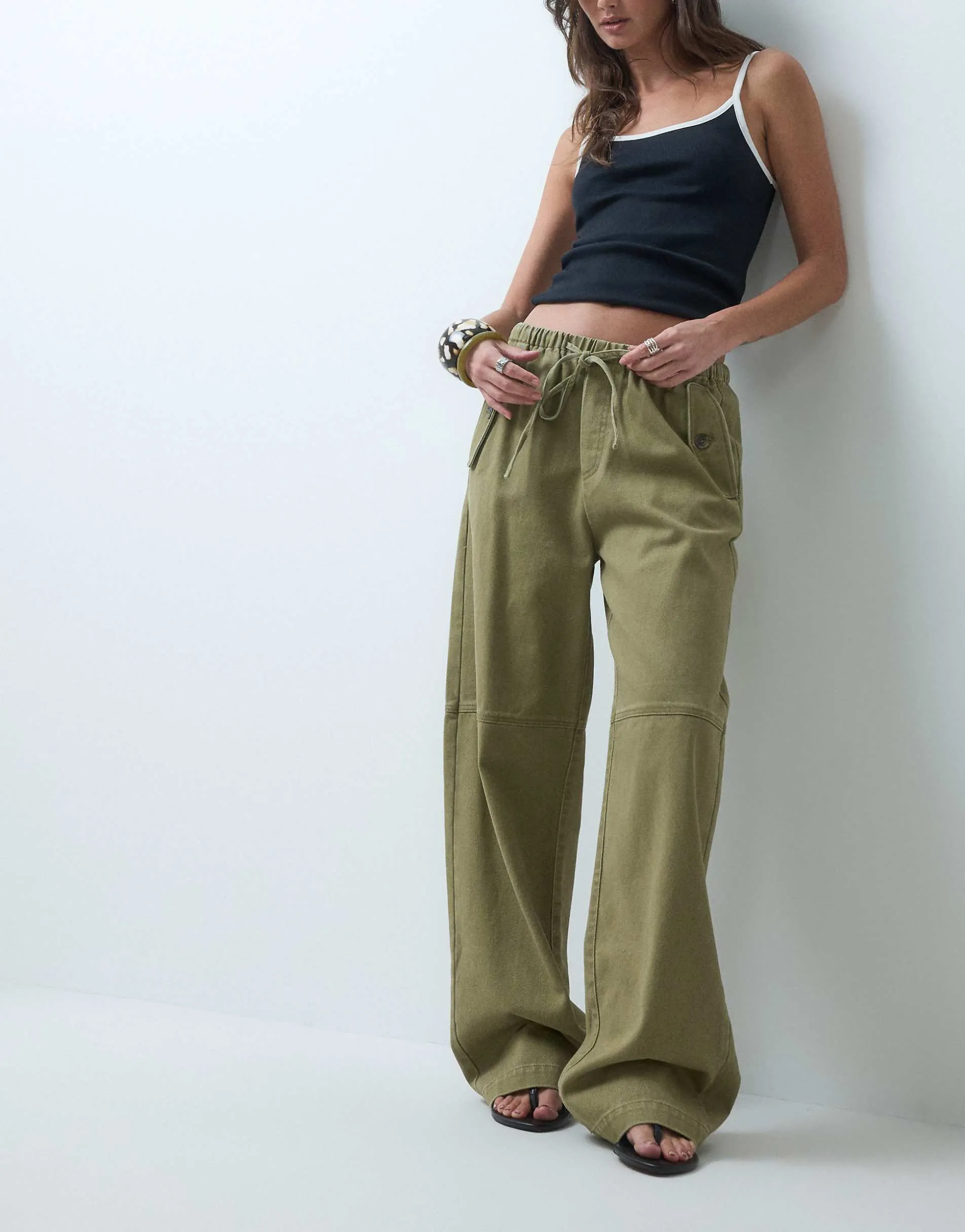 ASOS DESIGN heavy weight pull on trouser with pockets in khaki