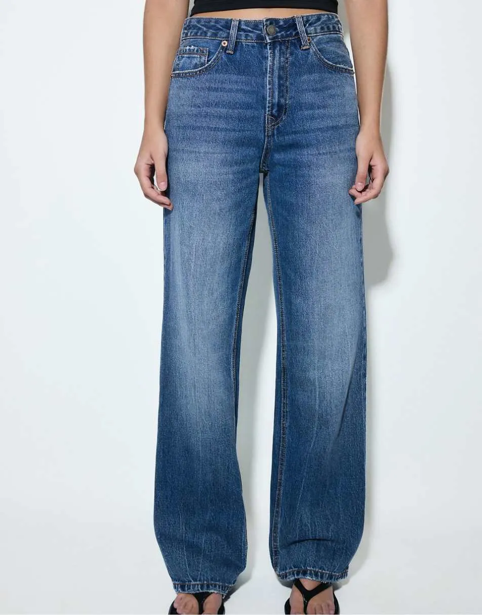 Stradivarius Petite d92 straight wide-leg jeans in medium blue denim