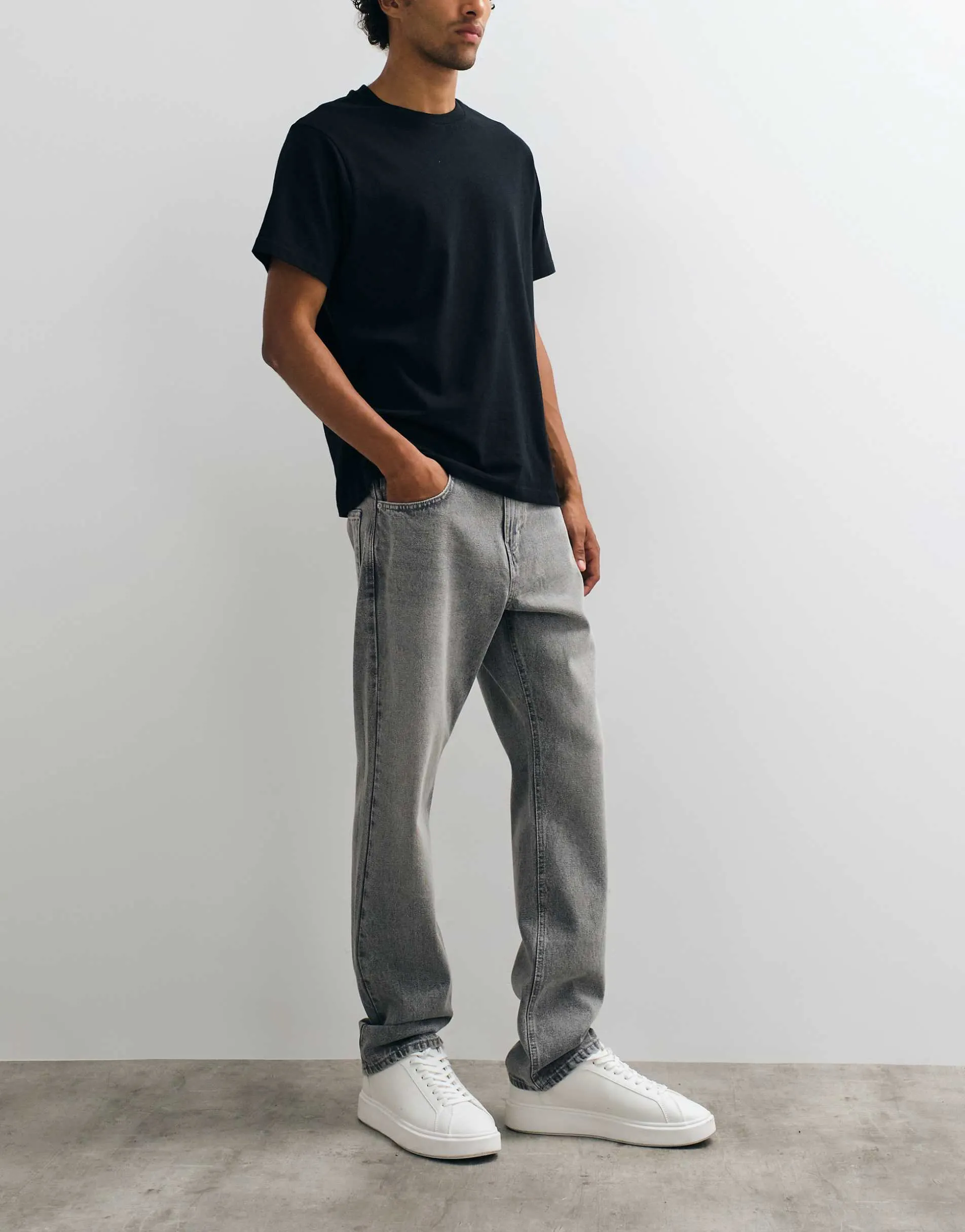 New Look straight fit jeans in grey