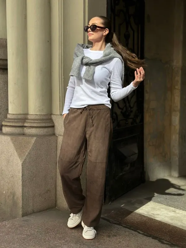 Ekola suede trousers Smoke