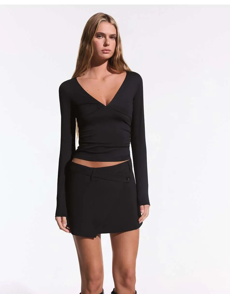 Bershka Long sleeve t-shirt with gathering in black