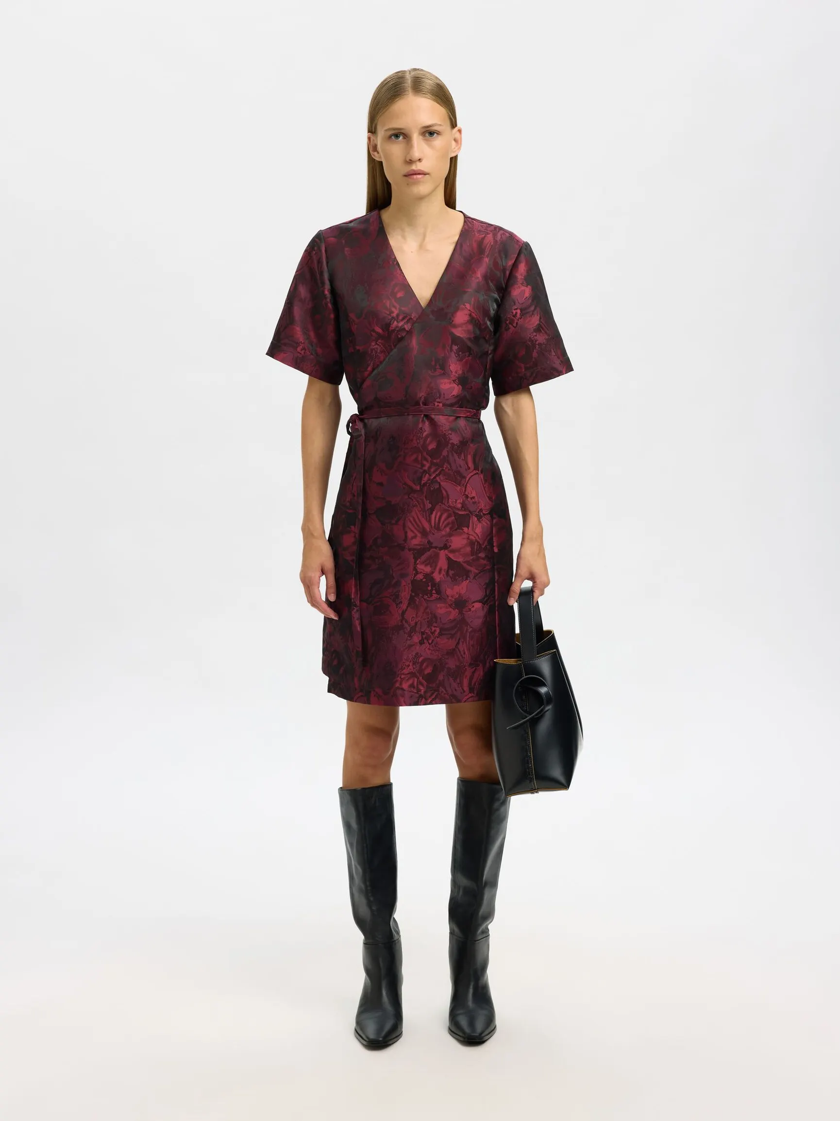 JACQUARD OMSLAGSKJOLE