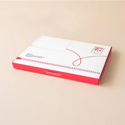 Patisserie de Bijenkorf | Chocolade-noten hart | Stapelgek op jou met eigen foto| 225g