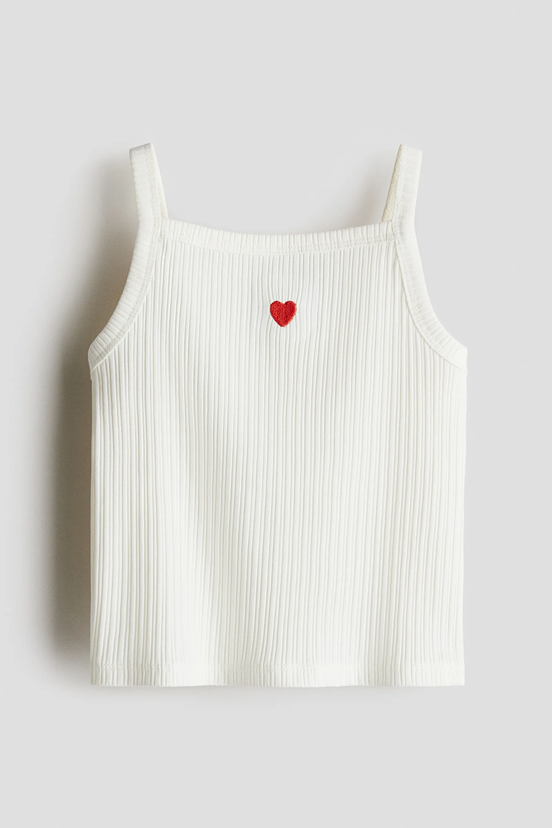 Top de tirantes con bordado