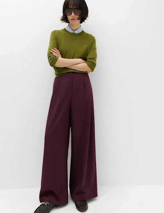 Doppelt plissierte Hose mit weitem Bein und Seitenstreifen