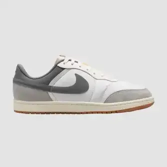 Nike Mens Air Jordan Skyline Low LE Lifestyle Shoes