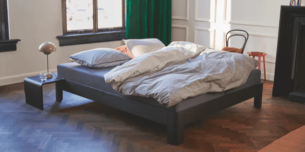 Auronde Midnight black oak