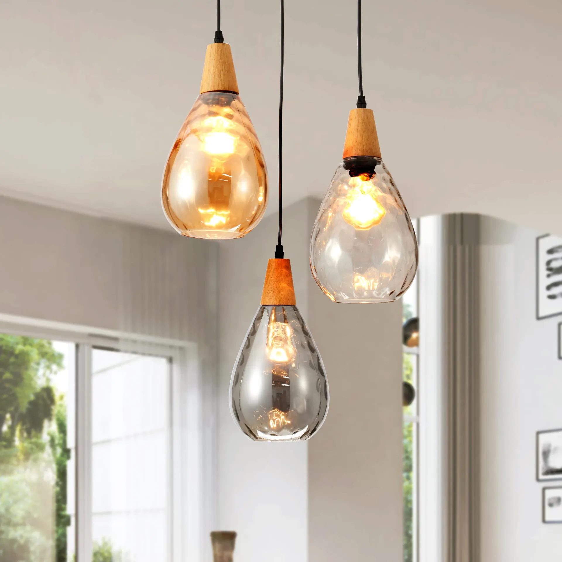 3 Lights Modern Hammered Glass Pendant Lights in Matte Black Finish for Dining Room Kitchen