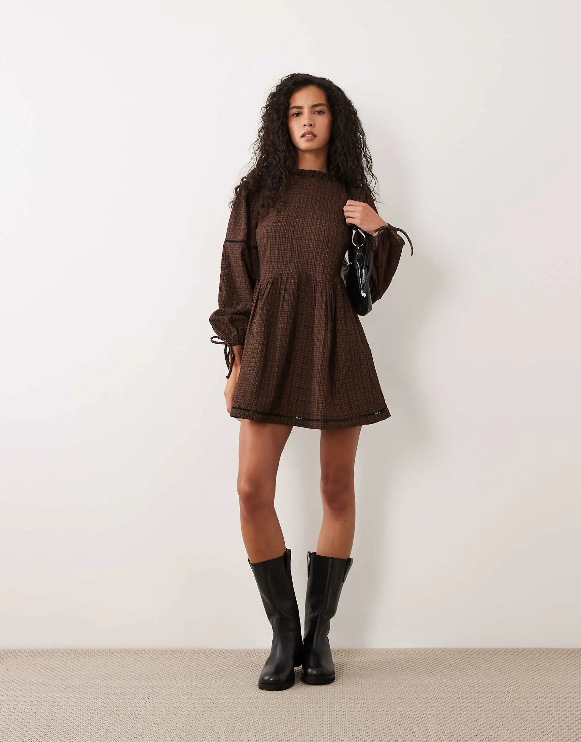 Wednesday's Girl textured smock mini dress in chocolate