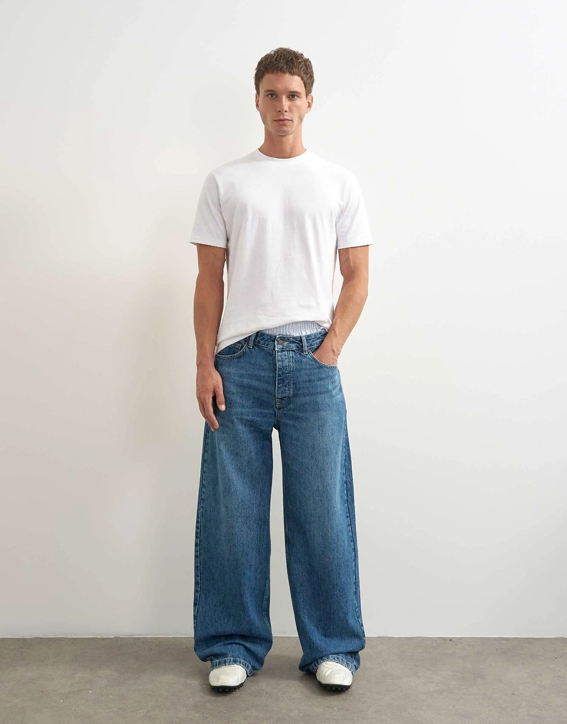 Topman rigid baggy fit jean in mid wash
