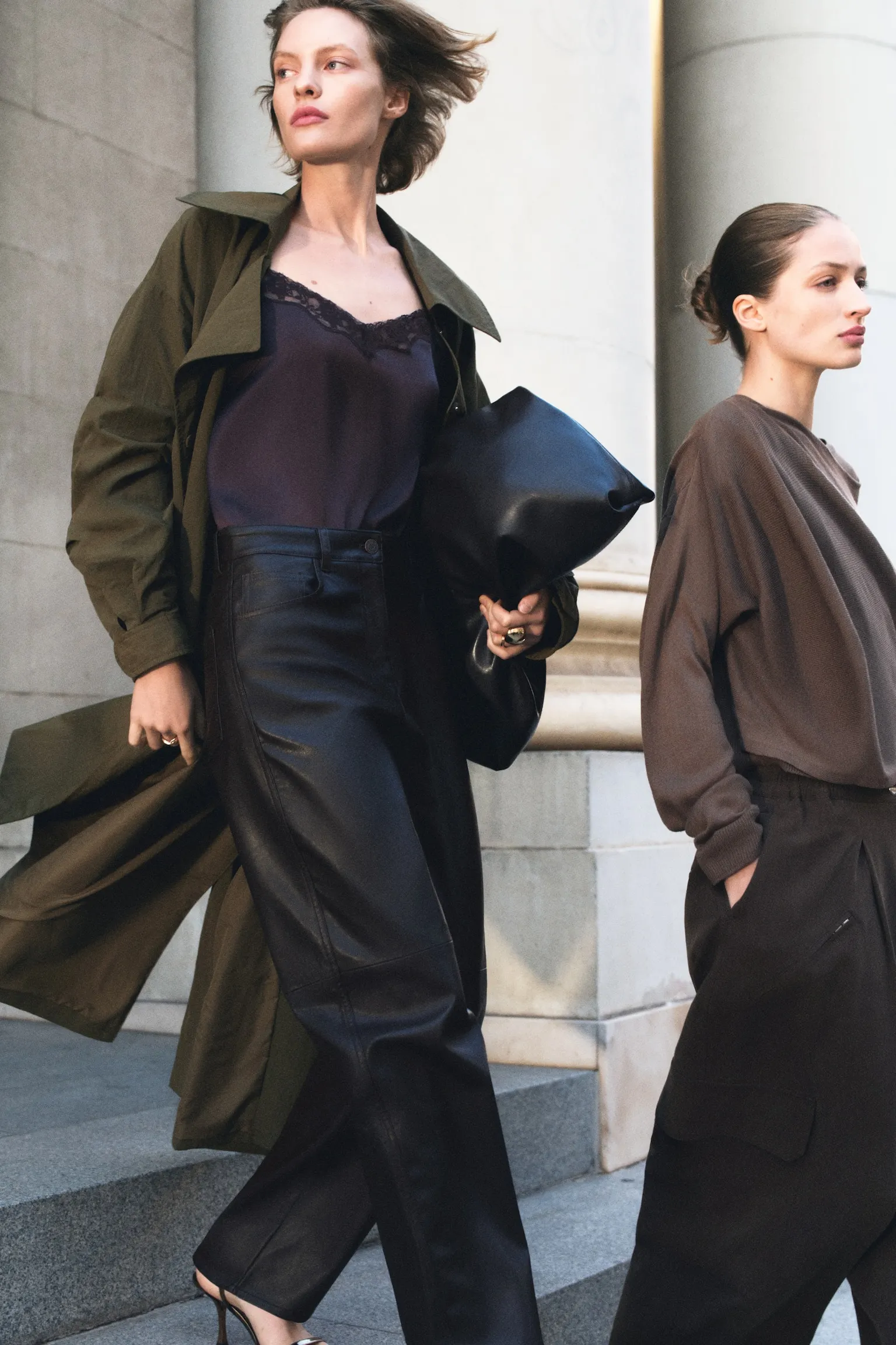 Barrel-leg coated trousers