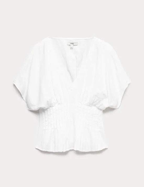 Tailliertes Oberteil mit hohem Leinenanteil