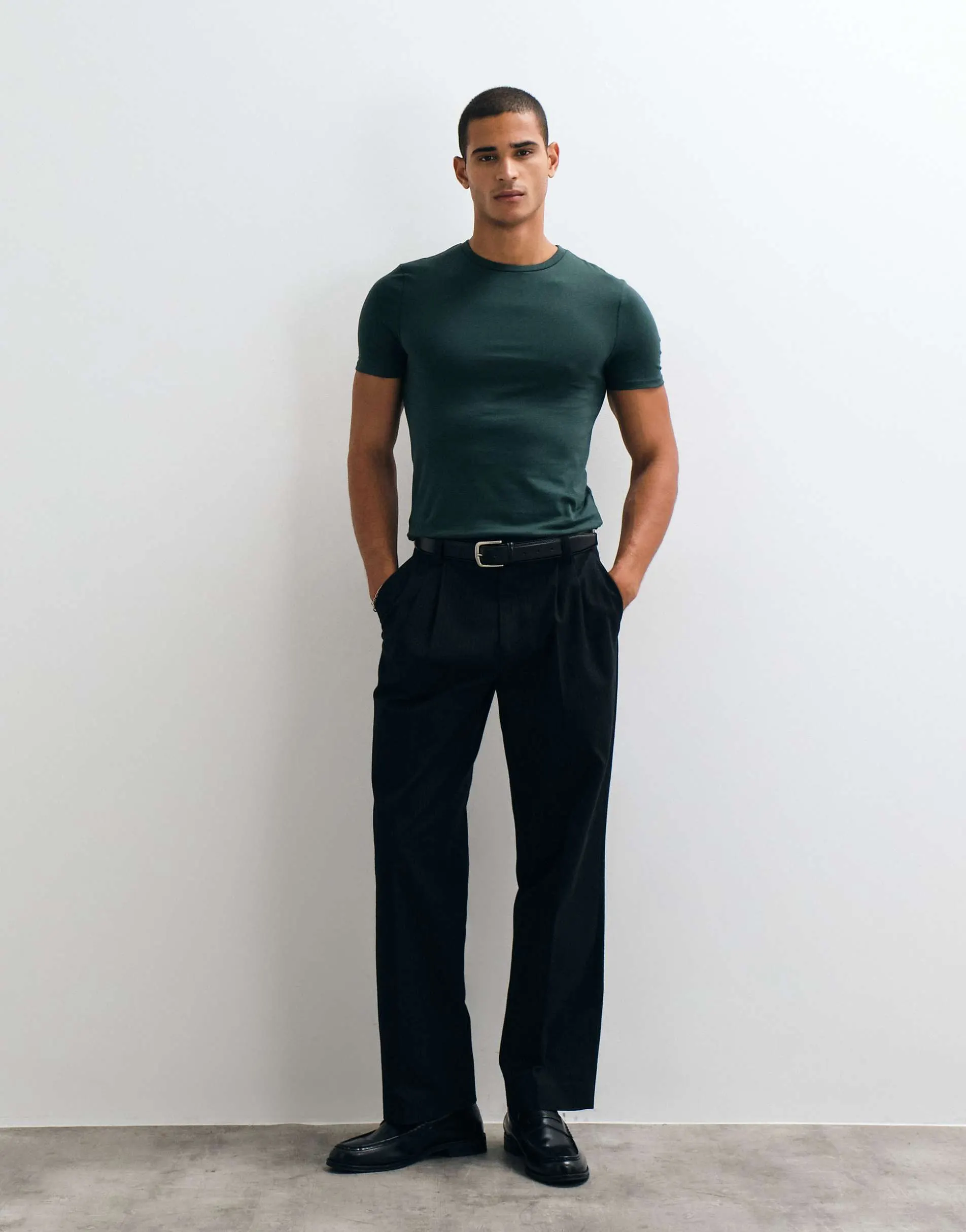 ASOS DESIGN Essentials muscle fit t-shirt in charcoal