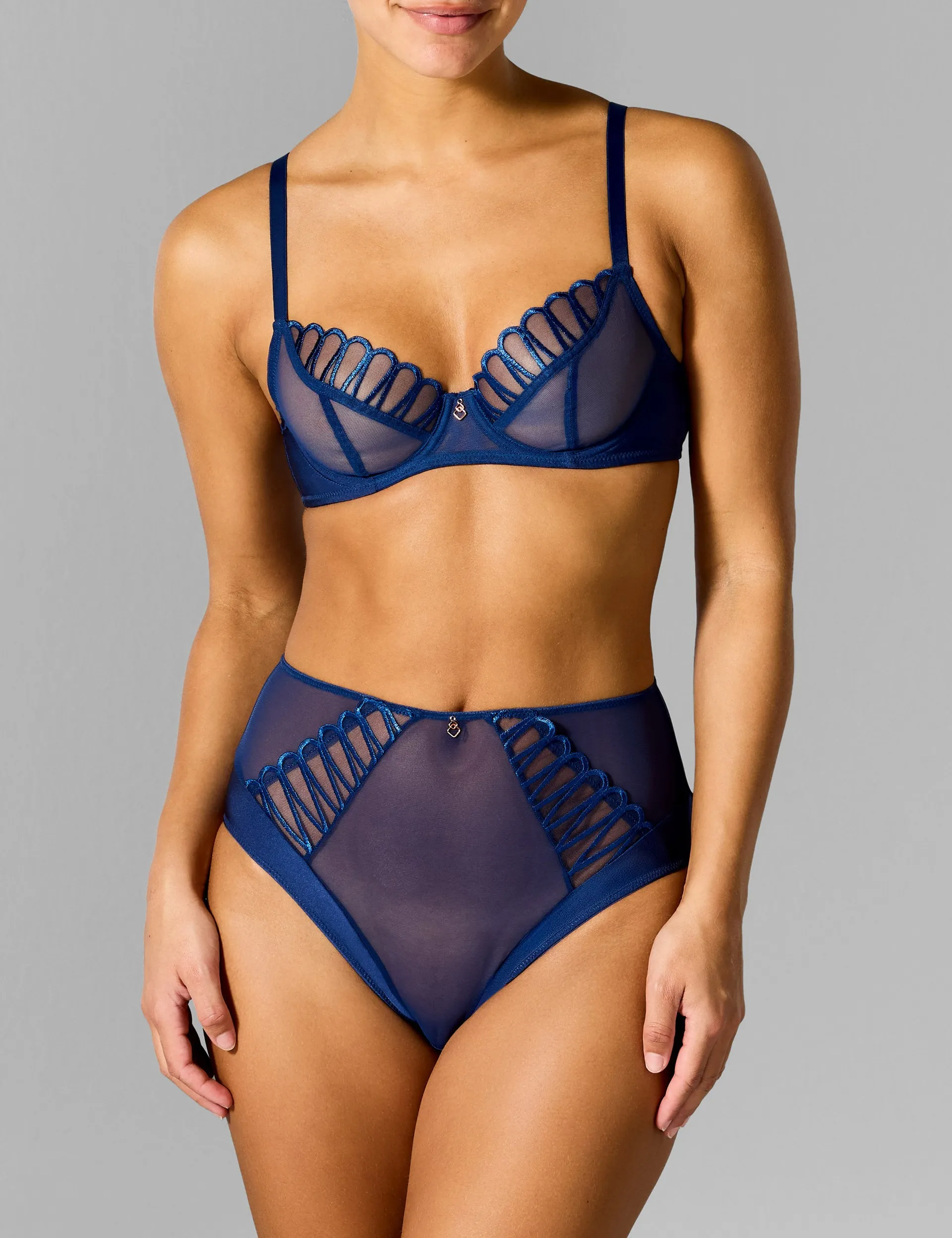 Lara plunge bh