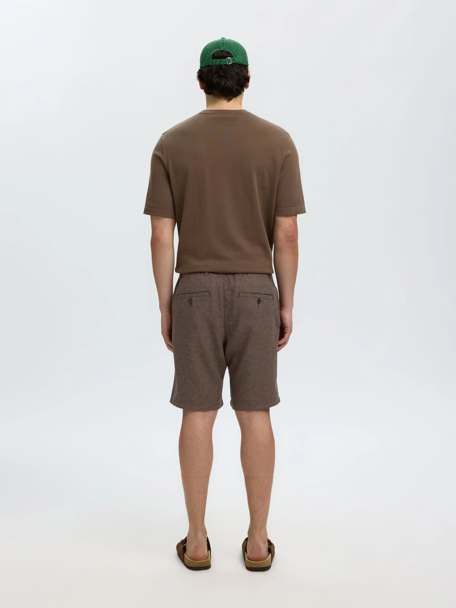 COMFORT FIT SHORTS