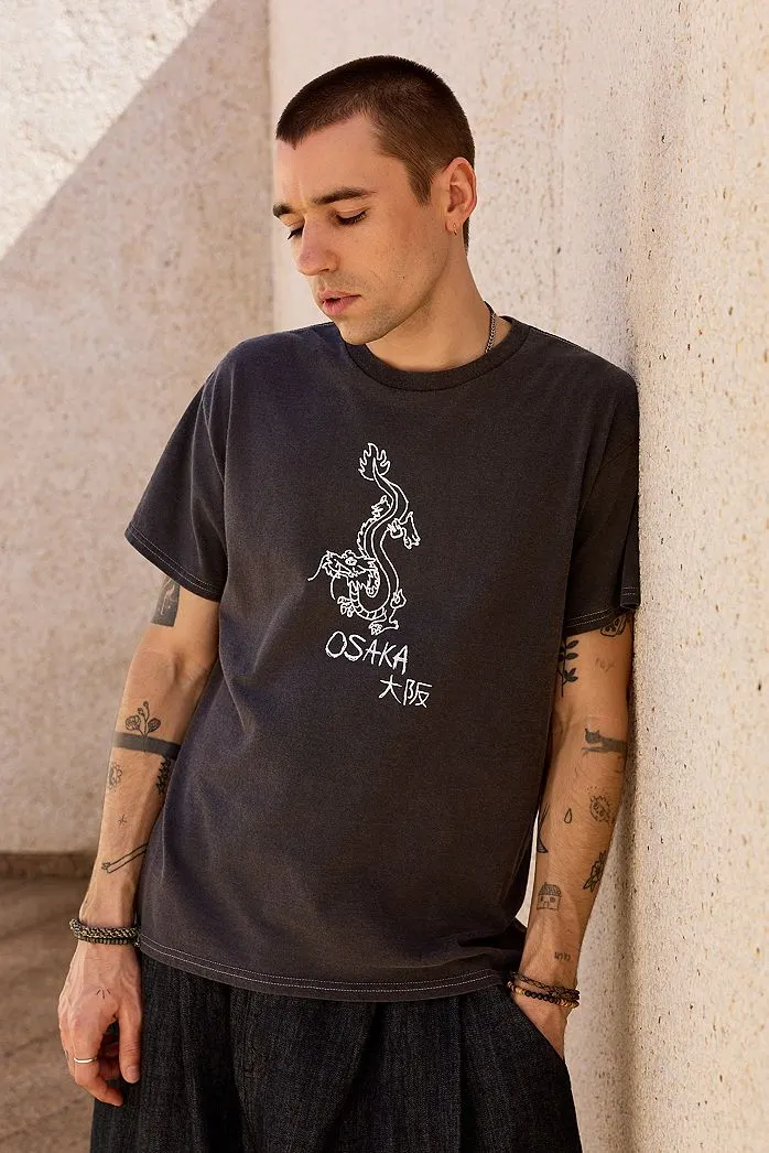T-Shirt UO Nera Osaka Dragon