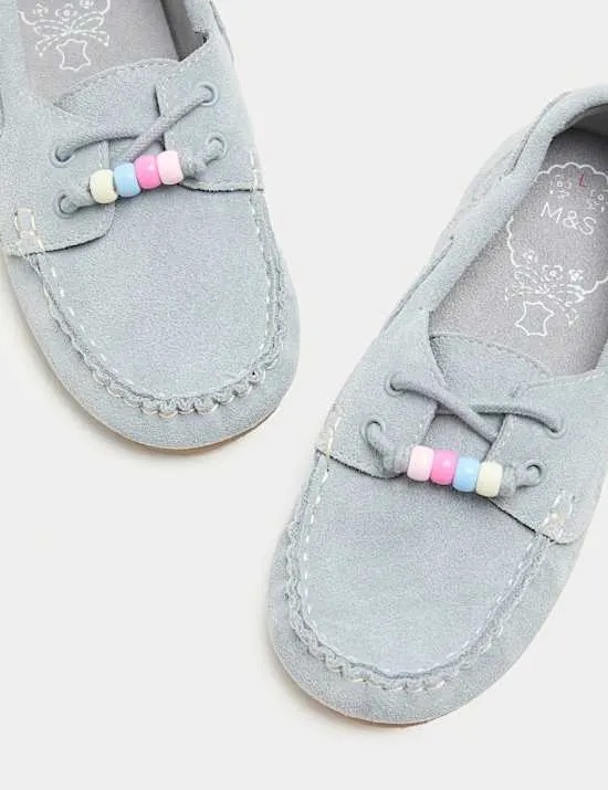 Kids' Suede Charm Boat Shoes (10 Small - 4 Large)