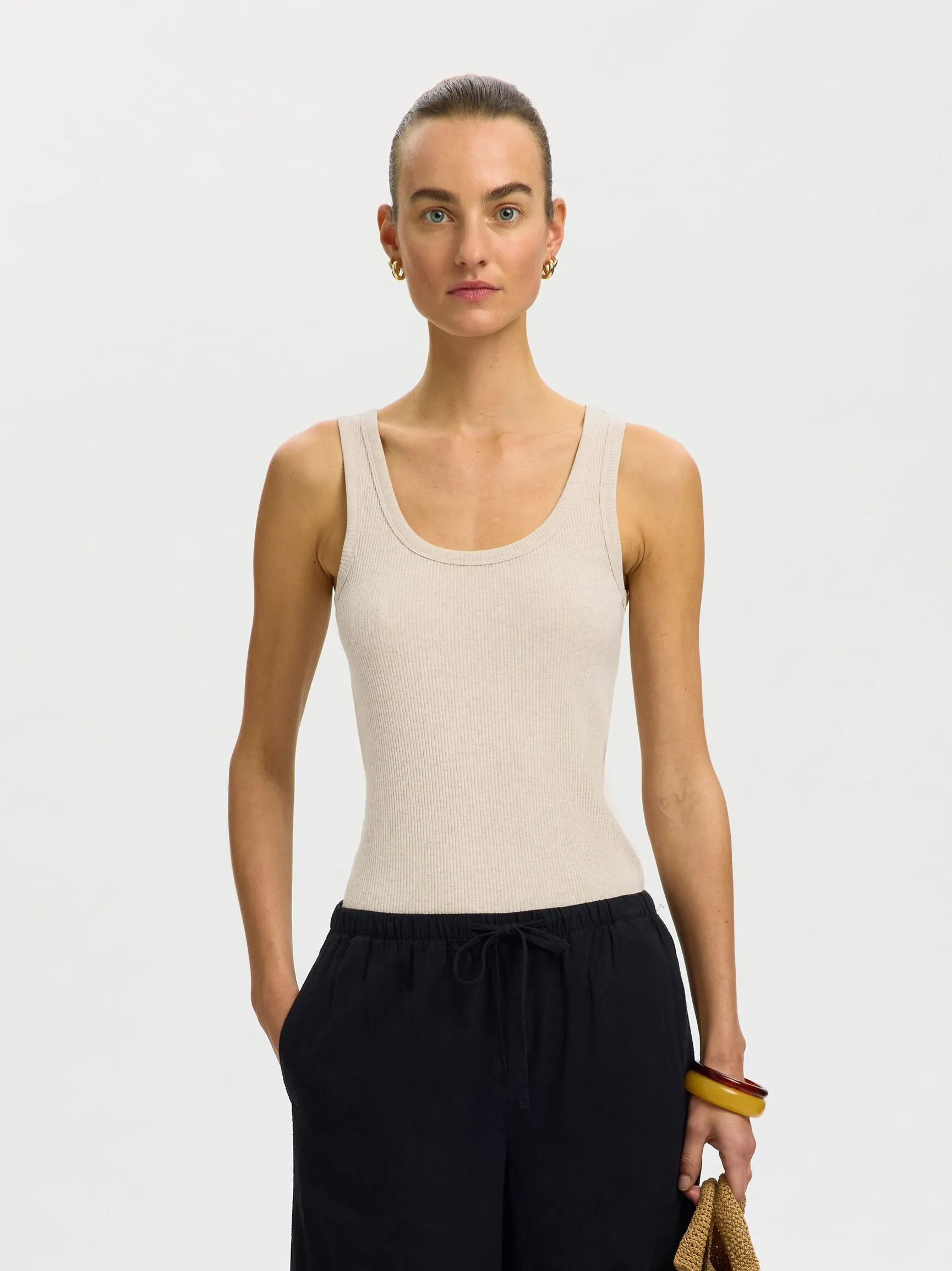 RIBBESTRIKKET BOMULL TANKTOP