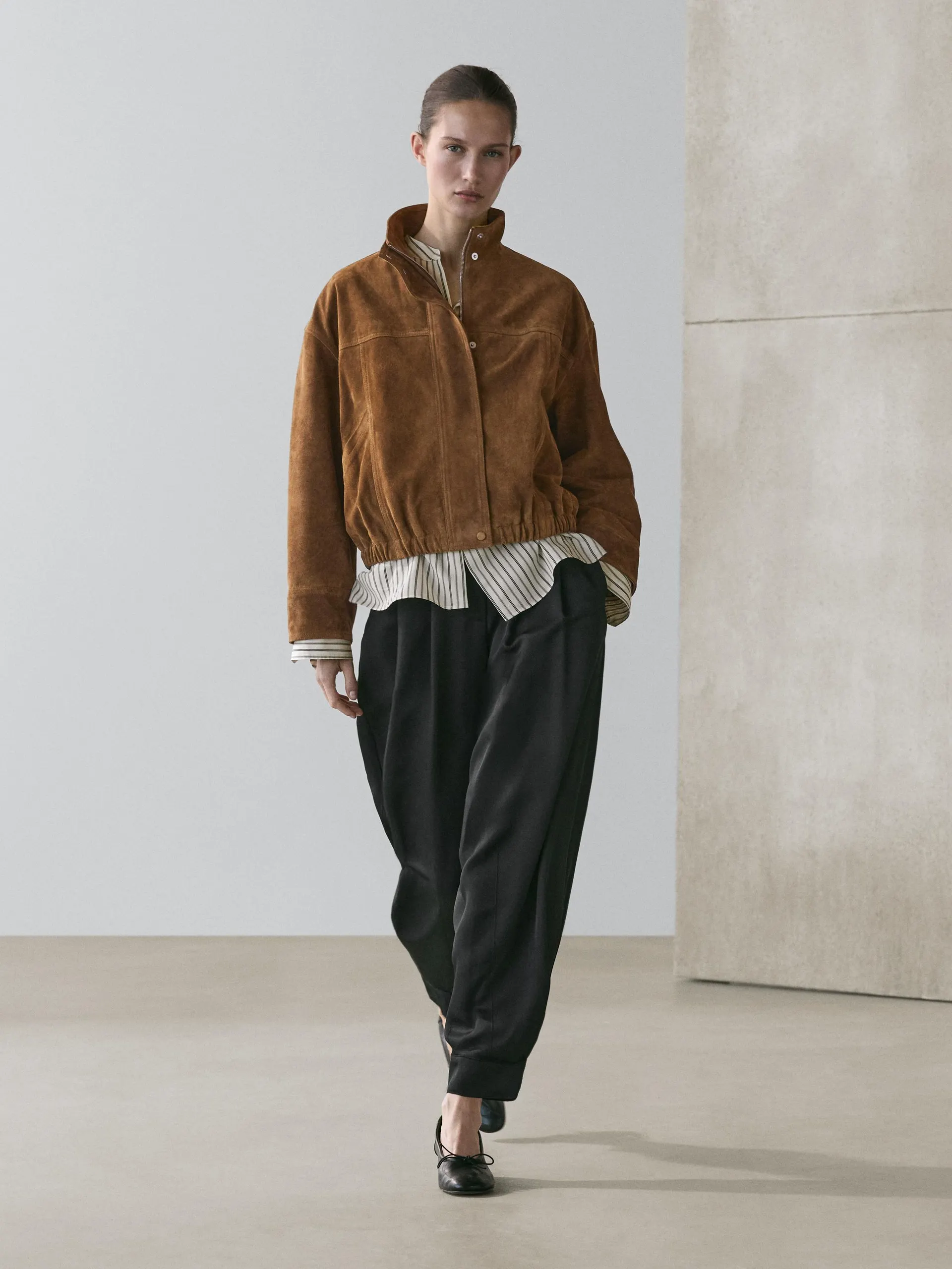 Krátká semišová bomber bunda