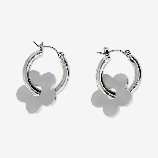 Hanging earrings - Silver flower ...