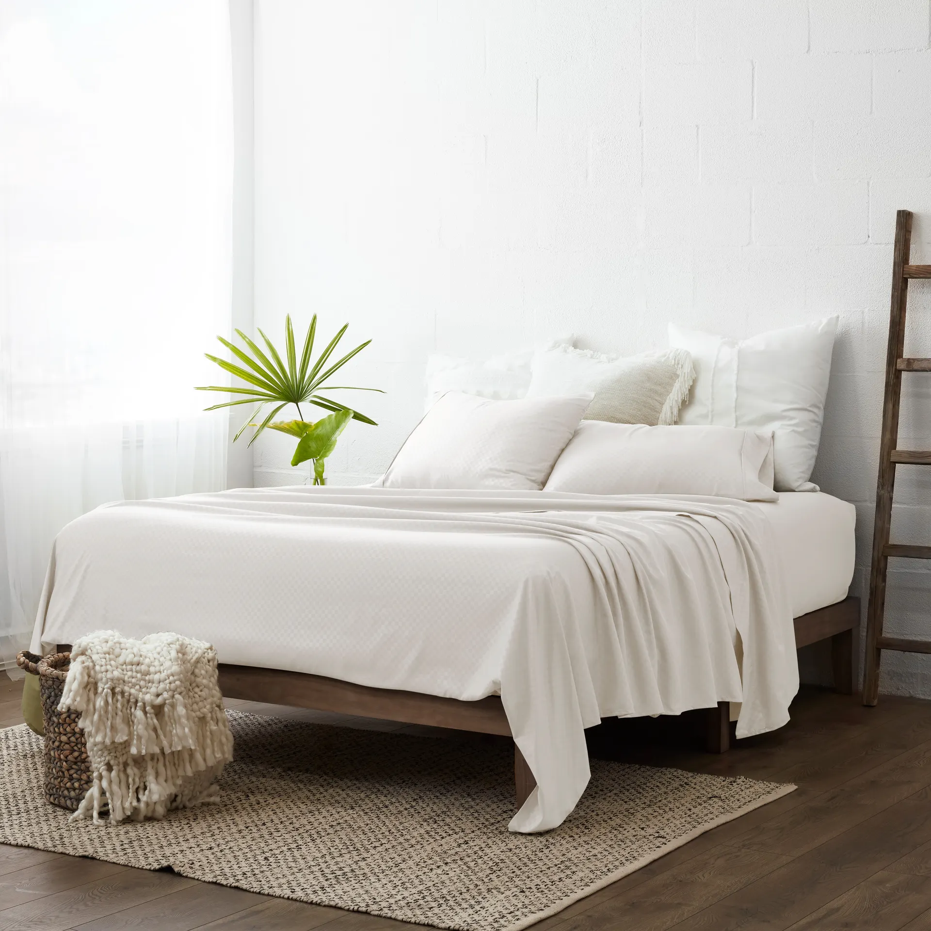 Queen 20000 -Thread Count Microfiber Ivory 4 -Piece Bed Sheet Set