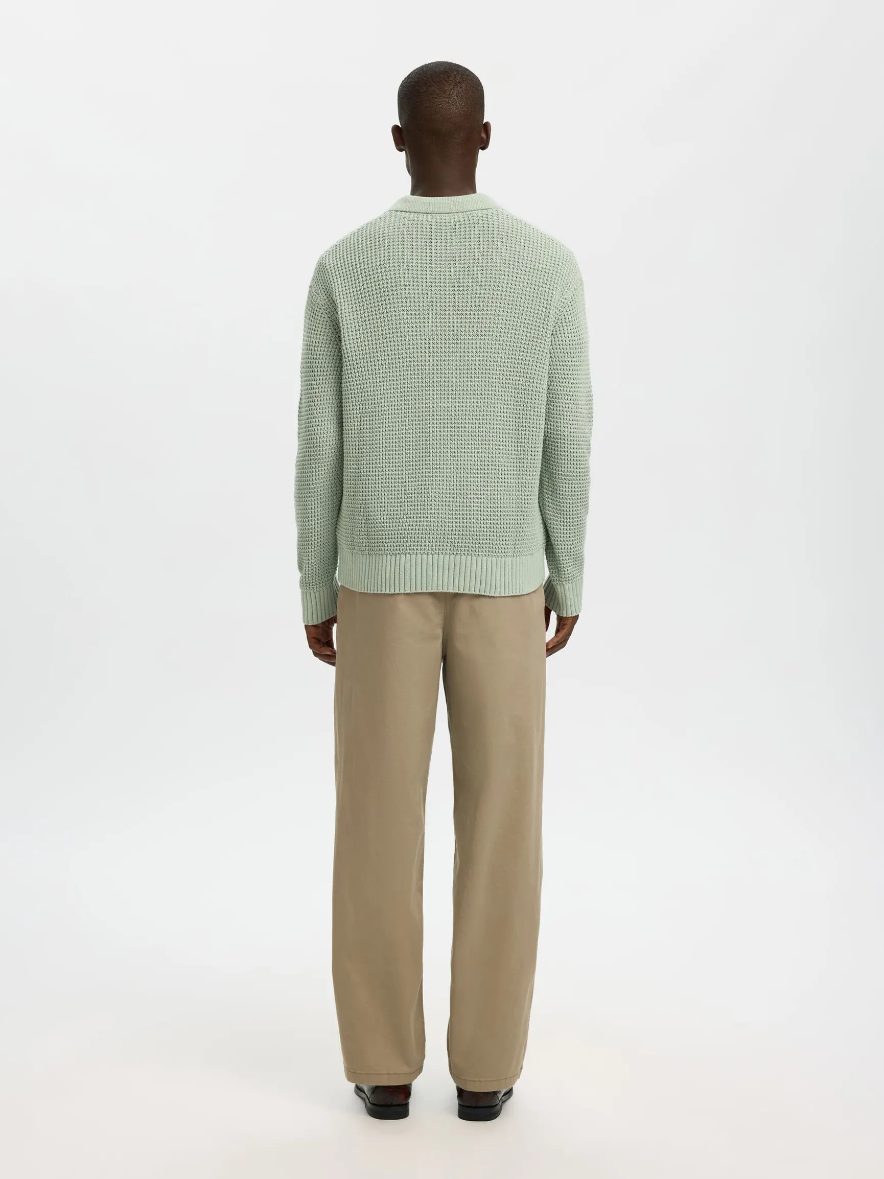 STRIKKET POLOSKJORTE