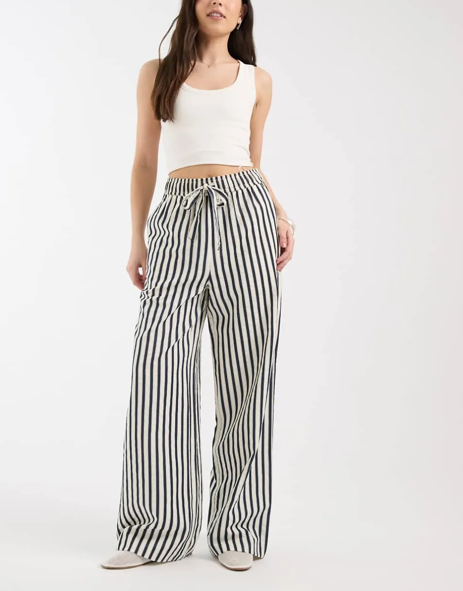 New Look wide leg stripe trousers in blue