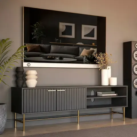 Rack de Tv Acanalado Top Living Queens con Puertas Estante