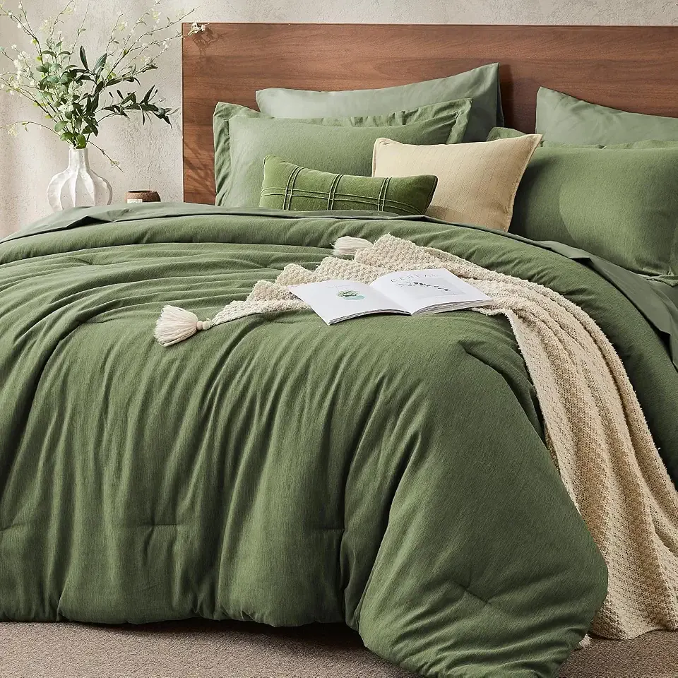 JOLLYVOGUE Queen Comforter Set, Cationic Dyeing Bed in a Bag 7 Pieces, Double-Tone Bedding Set with Down Alternative Comforter, Sheets, Pillowcases & Shams, Dark Green