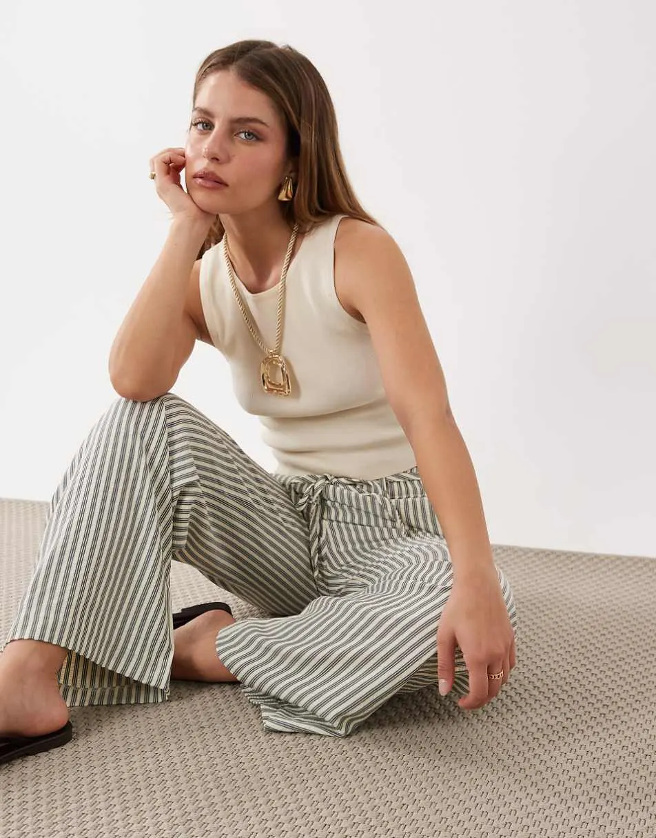New Look Petite stripe wide leg trousers in cream