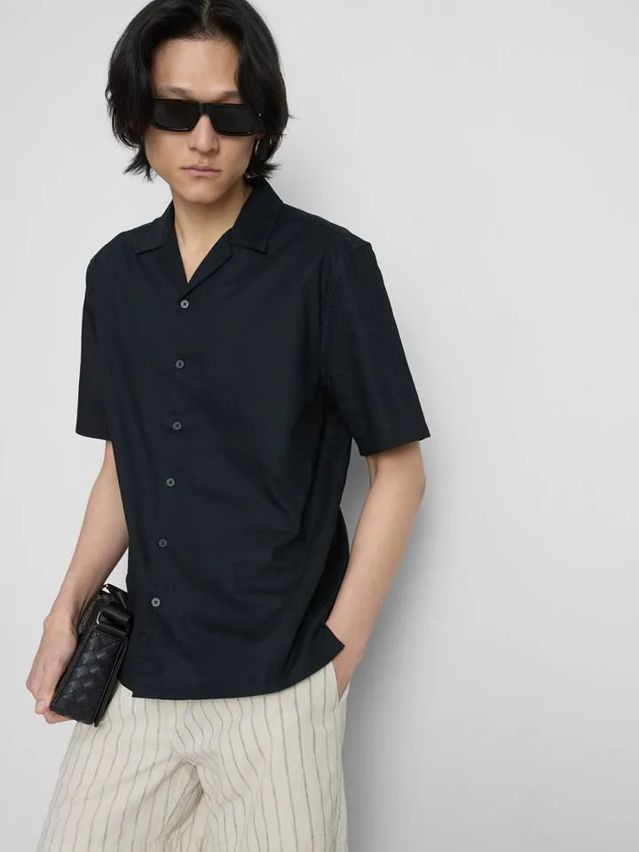 Chemise en lin mélangé à manches courtes