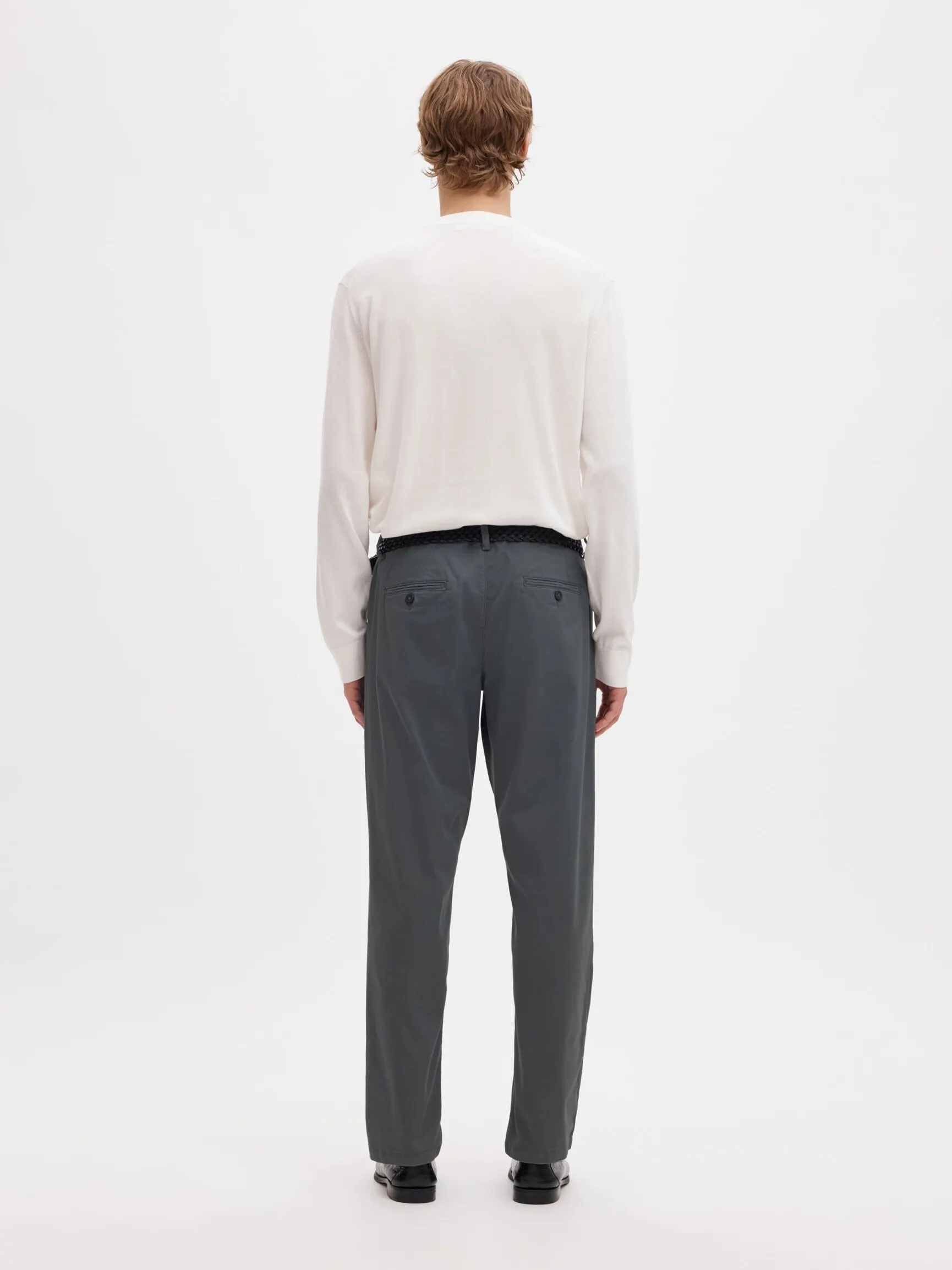 196 STRAIGHT FIT CHINOS