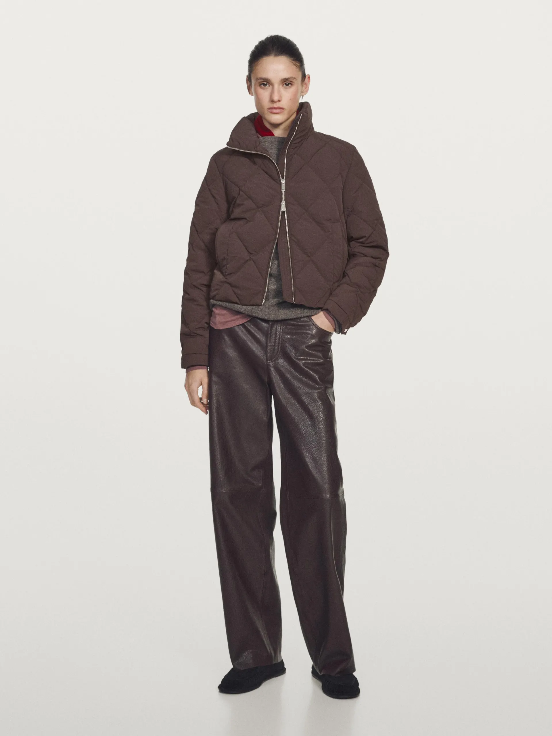 Krátká péřová bunda water repellent