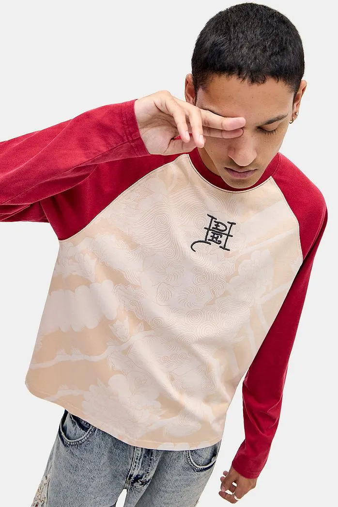 T-shirt Grafica Raglan Gotica Rossa Esclusiva UO Ed Hardy