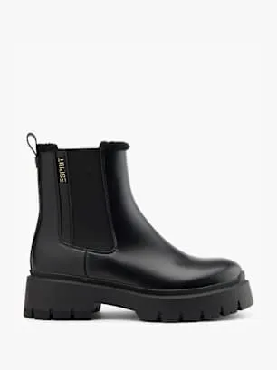 Chelsea boot