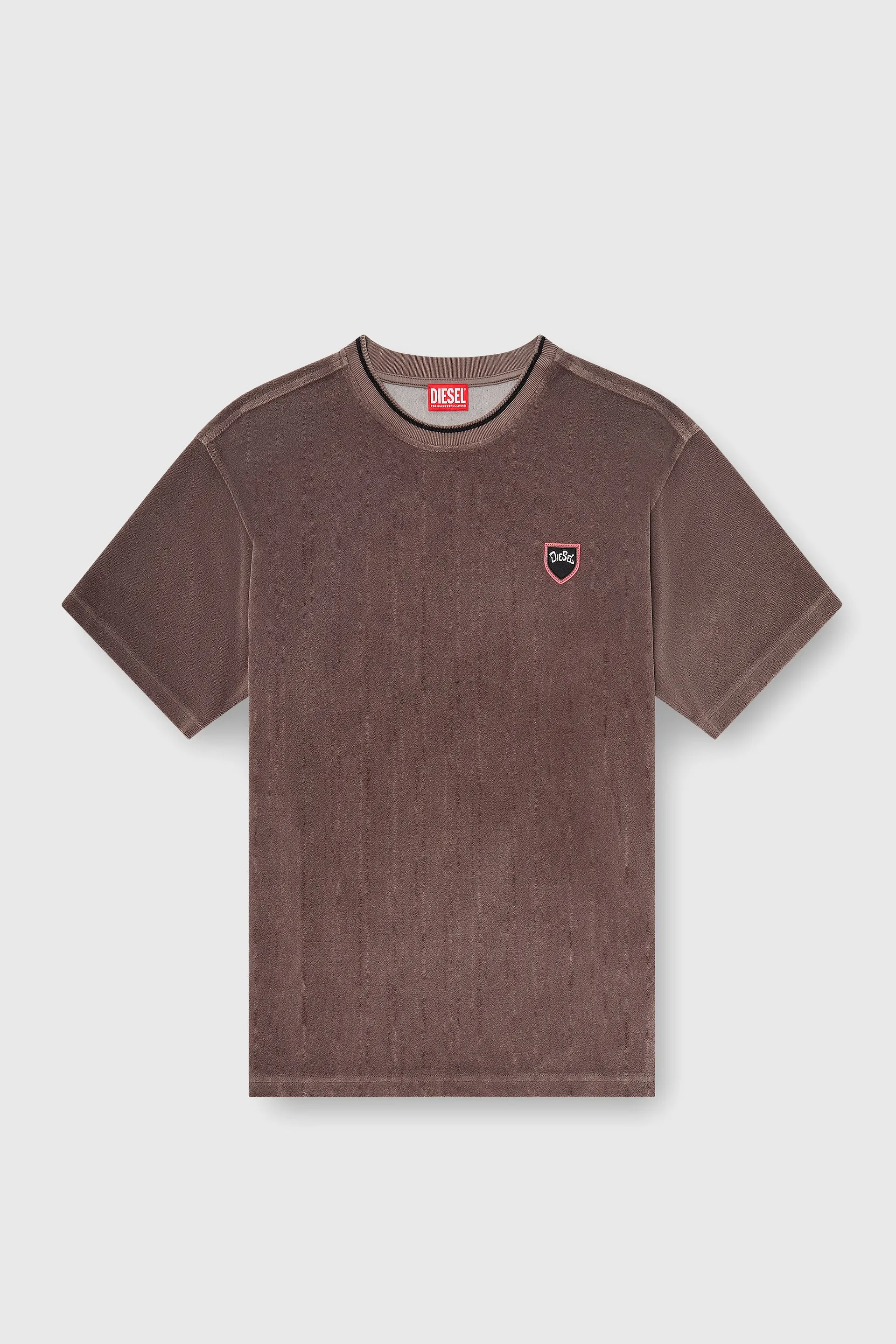Chenille T-shirt with shield patch