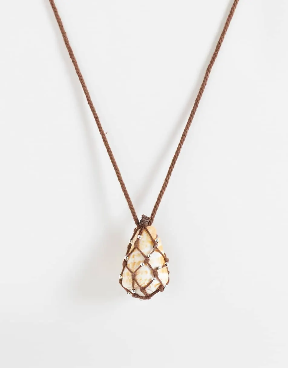 Mango drop necklace in brown