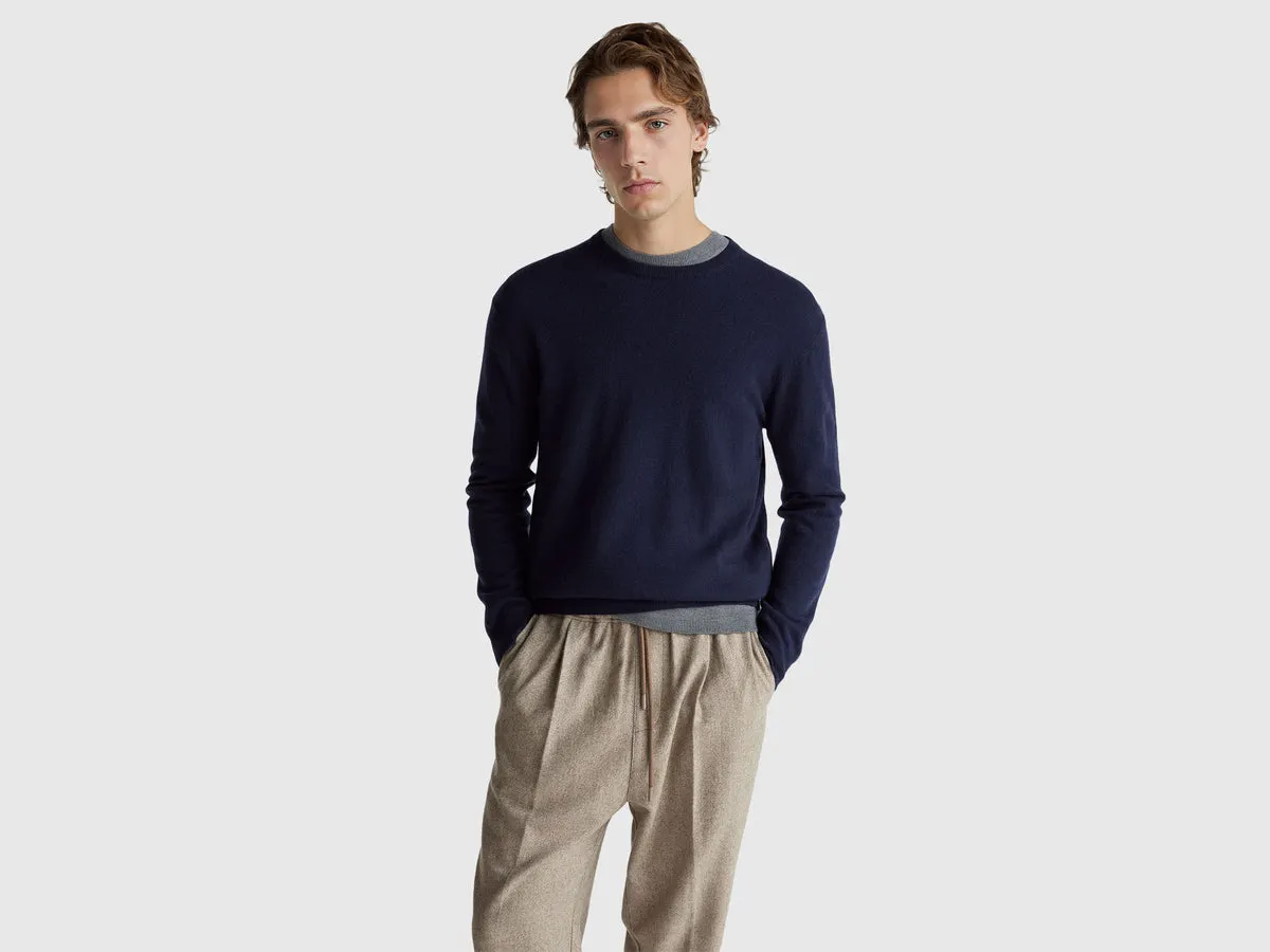 Dark blue sweater in pure Merino wool