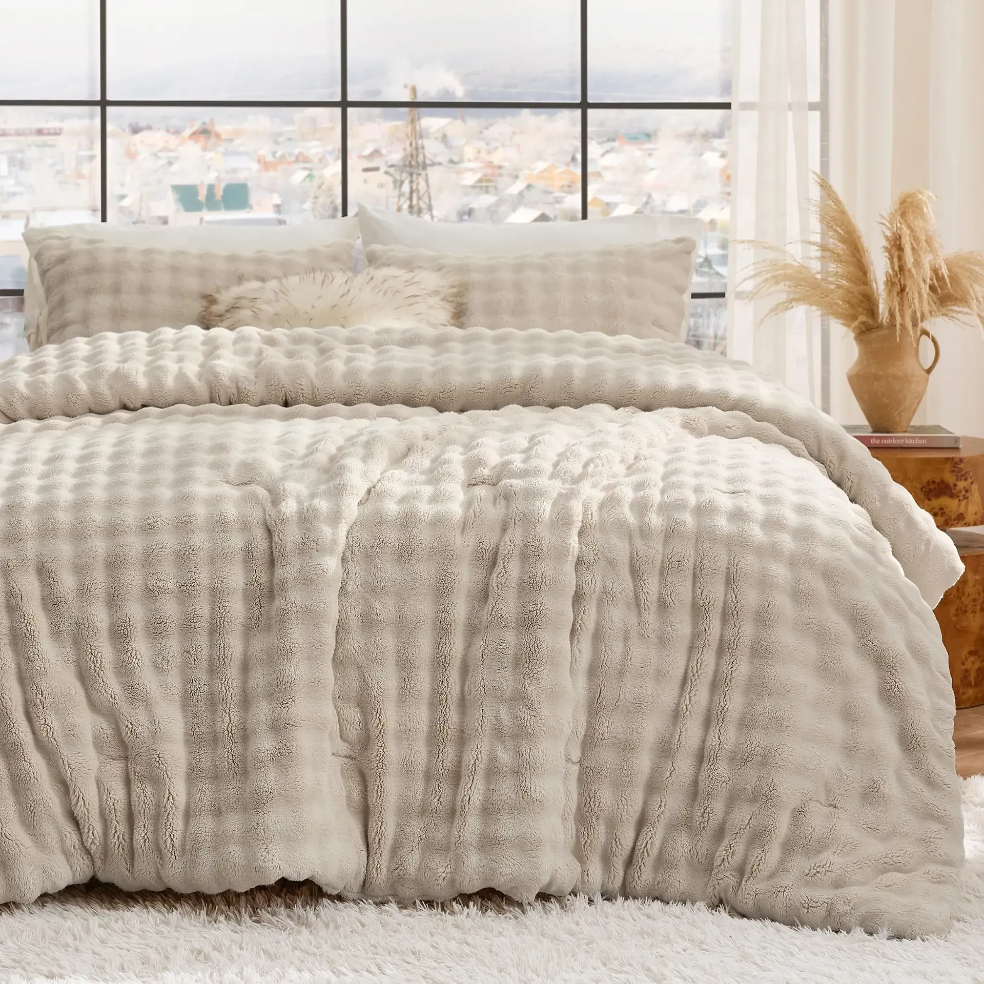 Bedsure 3D Cloud Bubble Comforter Set Fluffy Comforter King Beige 3 Pcs | 104" x 90", GentleSoft, built to last, fleece comforter set, bed set, utral warm, gift choice, machine-washable
