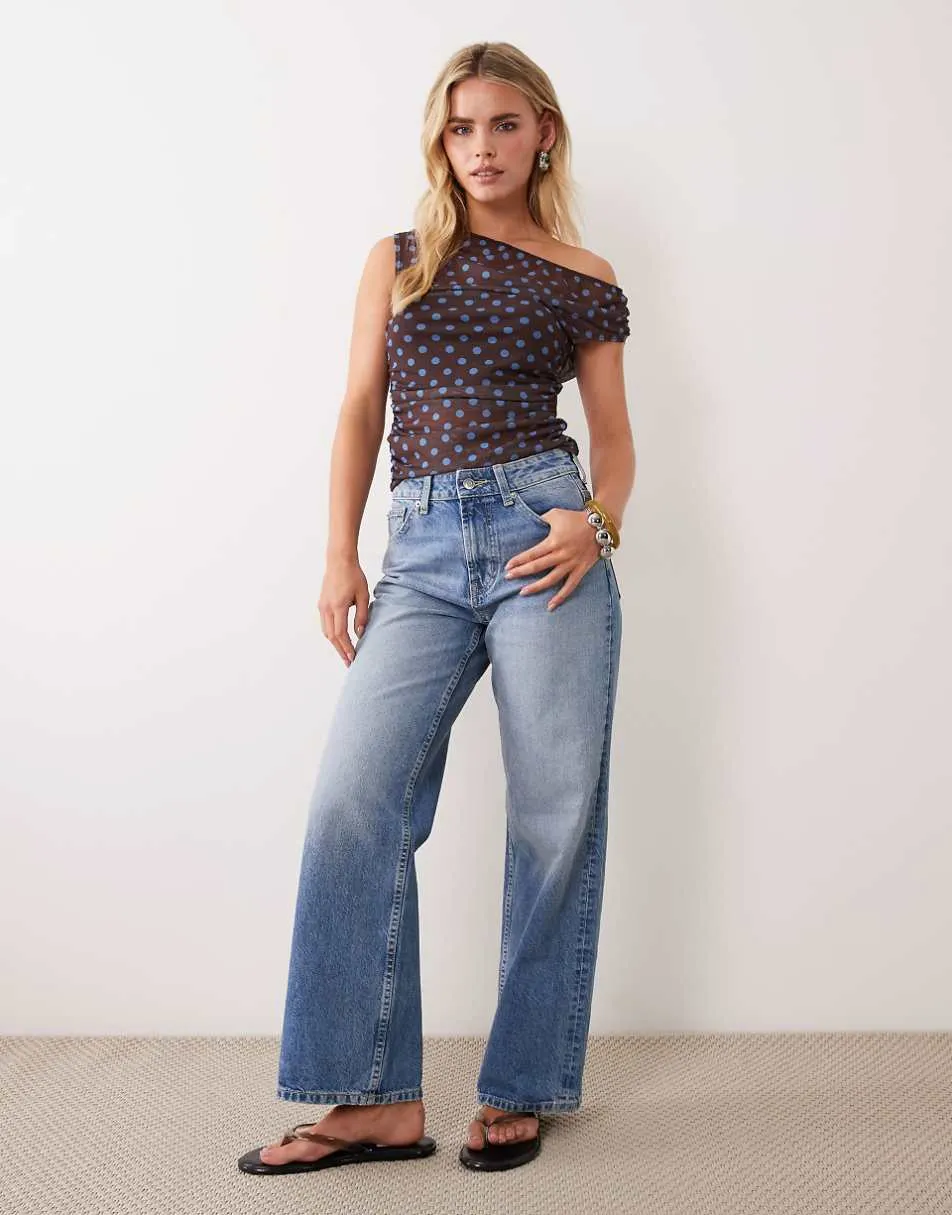 ASOS DESIGN Petite wide leg dad jean in authentic midwash