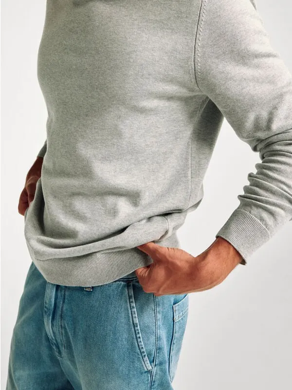 100% cotton crew neck top