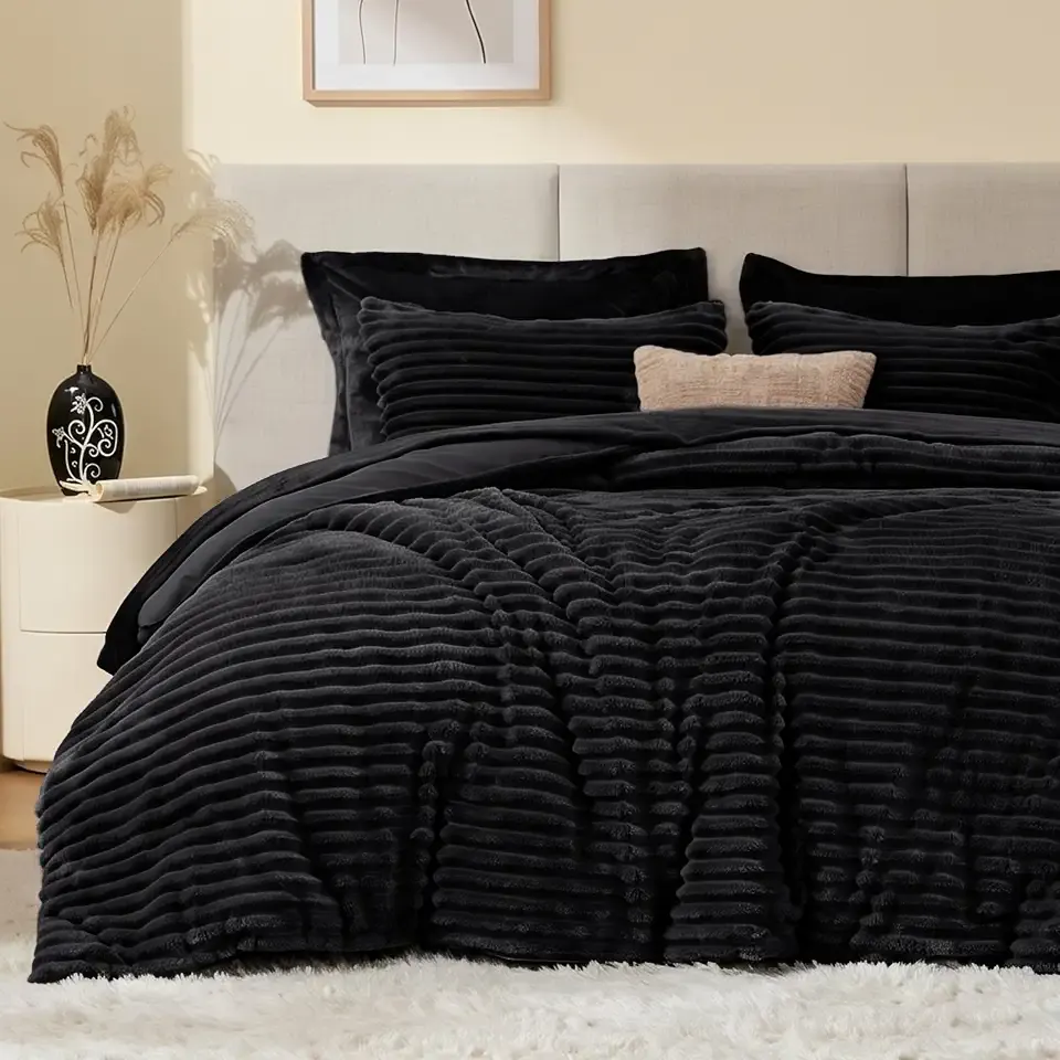 EXQ Home Fluffy Comforter Set Queen Size,3 Pieces Bed Set,Black | Super Soft Faux Fur Stripe Jacquard Comforter Set,Fleece Bedding Set,Winter Warm Bed Set,1 Comforter with 2 Pillowcases