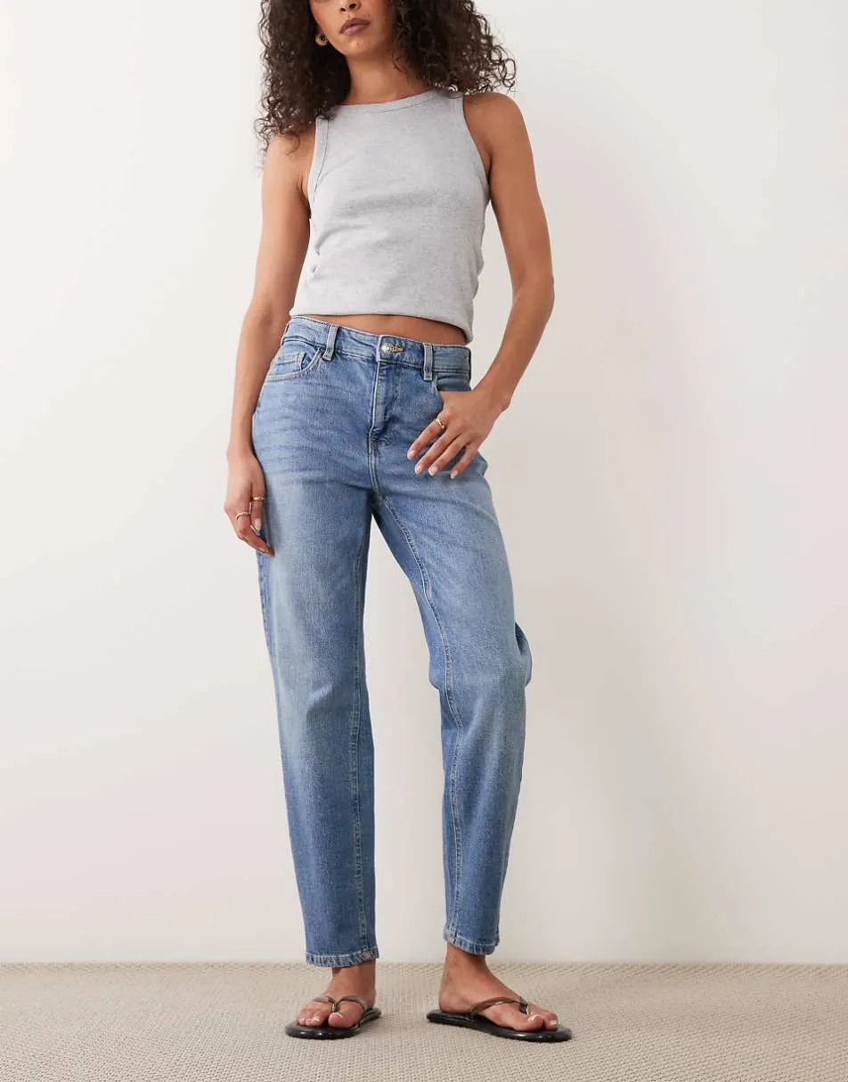 Mango relaxed mom jeans in light blue