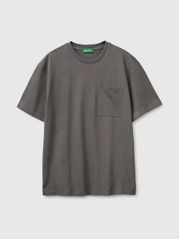 T-shirt with pocket
