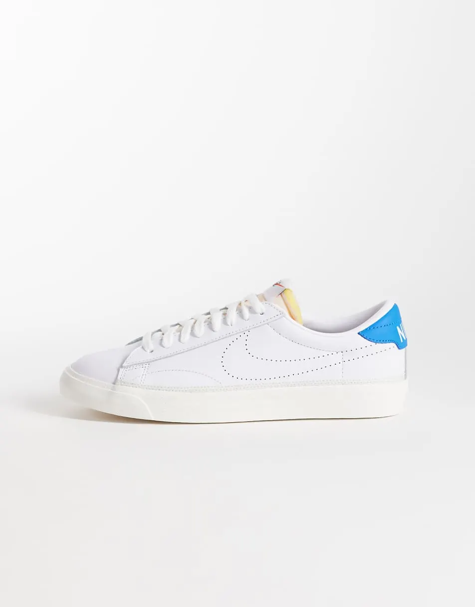 Nike Tennis Classic AC Smash trainers in white and blue