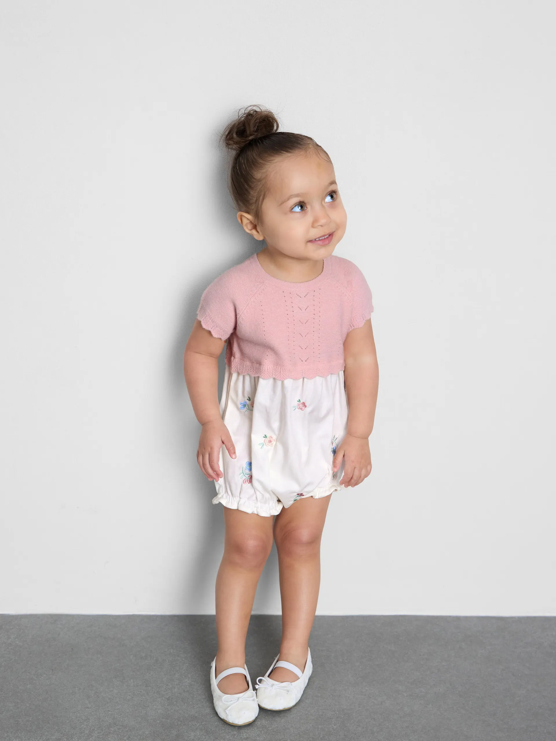 0–18 mois | Barboteuse en maille brodée nouveau-né