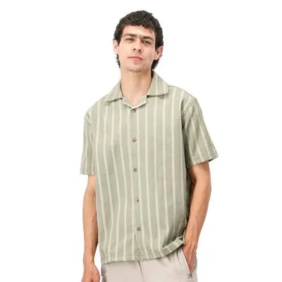 Camisa Hummo Hombre Con Textura Cuello Campestre