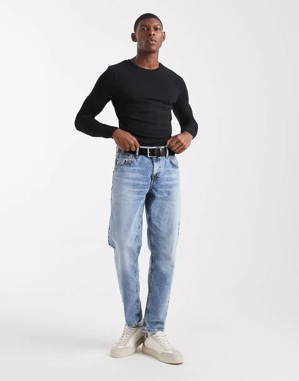 ASOS DESIGN essentials muscle fit long sleeve t-shirt in black