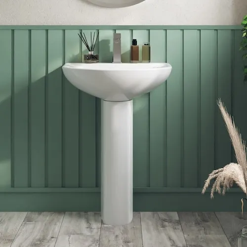DeerValley 20.5 in. x 17.3 in. U-Shape Pedestal Bathroom Sink in White Vitreous China with Single Faucet Hole and Overflow
