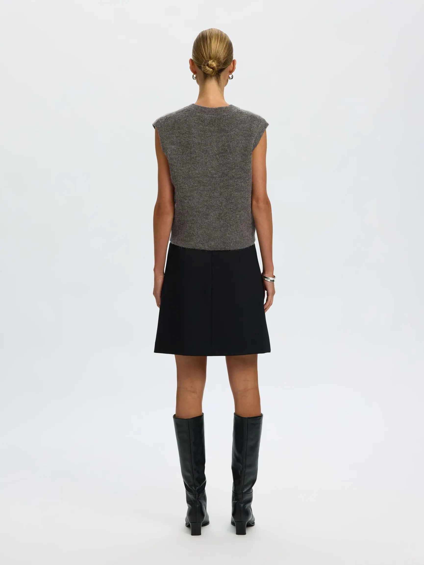 ULLBLANDING STRIKKET VEST